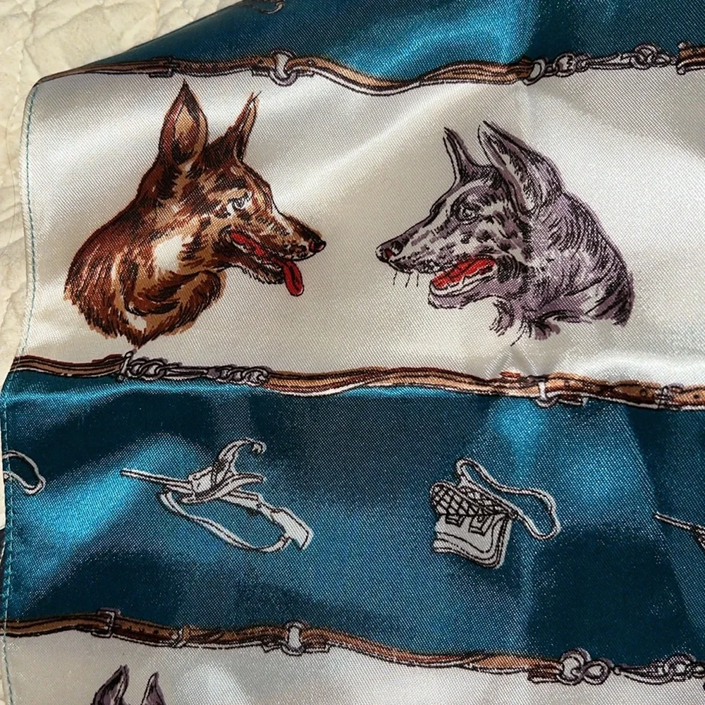 Vintage dog oblong scarf 32” x 8.5”